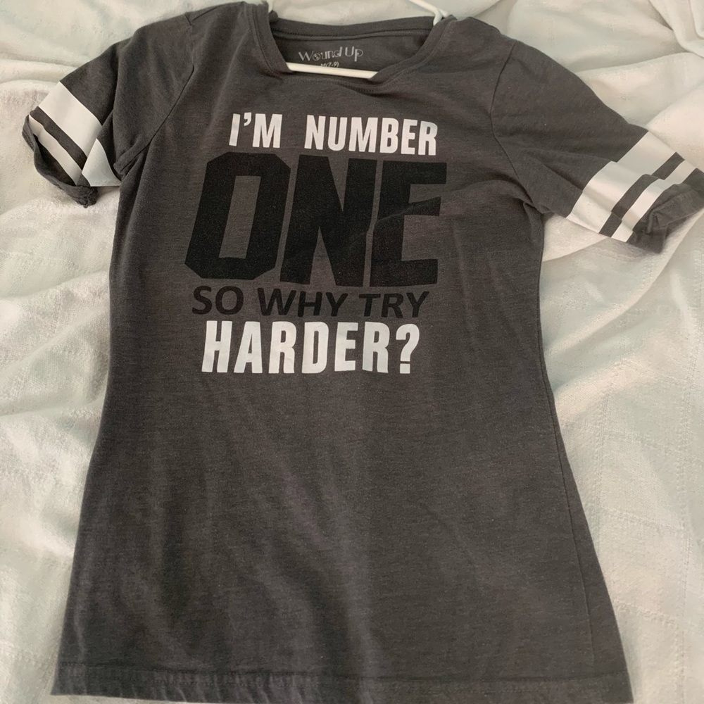 Fitted tee